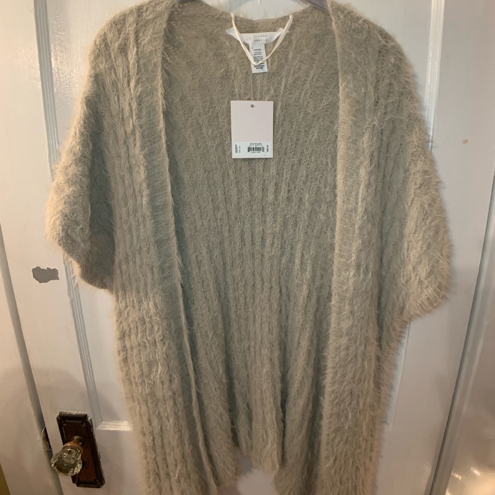 LC Lauren Conrad Shawl